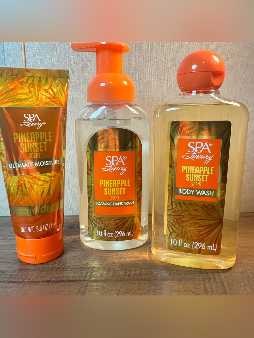 Spa Luxury 3PC PINEAPPLE SUNSET Body Wash, Lotion & Foaming Hand Wash NEW